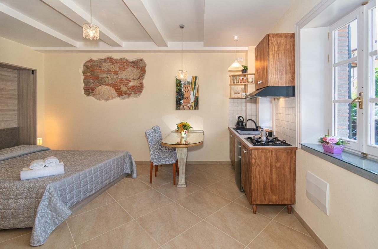 La Mandolata Dei Poeti Apartaments لوكا المظهر الخارجي الصورة